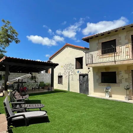 El Corro, Acogedora Casa Con Jardín En El Corazón De Cantabria Сasa de vacaciones