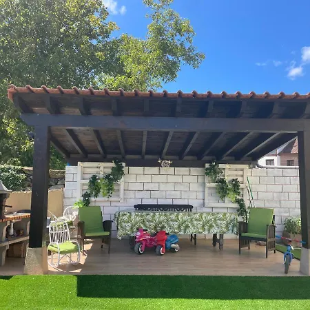 Prázdninový dům El Corro, Acogedora Casa Con Jardin En El Corazon De Cantabria Villasuso de Cieza
