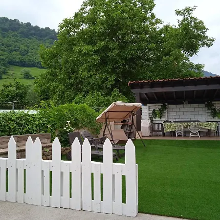 El Corro, Acogedora Casa Con Jardin En El Corazon De Cantabria 펜션 *