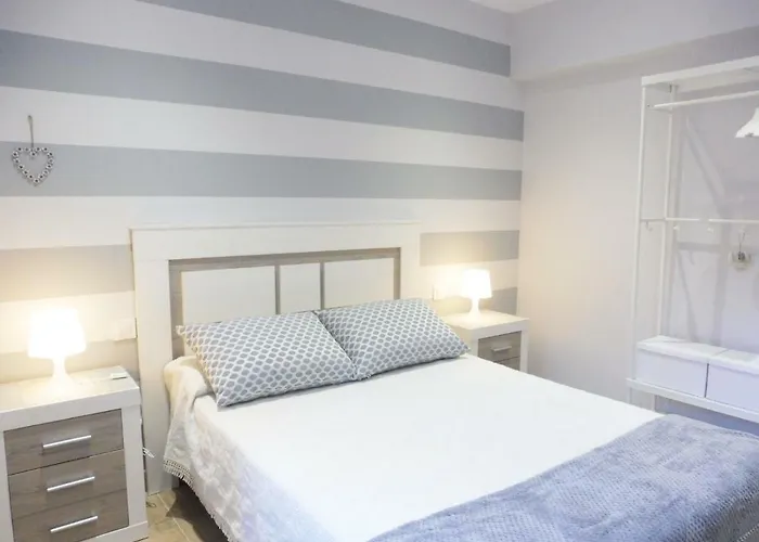 Holiday home El Corro, Acogedora Casa Con Jardin En El Corazon De Cantabria Villasuso de Cieza